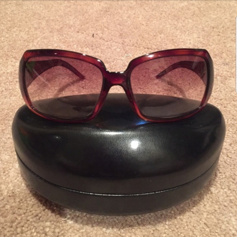 Vintage Fendi Sunglasses! Get ready for summer!